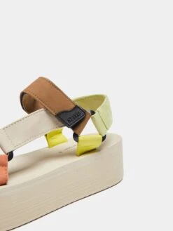 PULL & BEAR Pull&Bear Sandaler Brun -Birkenstock butikk 0755a2e0a53fed0739f2ff881bef6caa