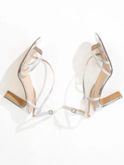 Celena Stroppesandaler 'Cai' Sølv -Birkenstock butikk 358f51f0cb51154a4477e0e52bbd69ff