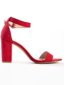 Celena Sandaler 'Claudia' Rød -Birkenstock butikk 3eb4bbe1ea0252ca82b035e9f386cdf9