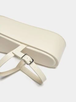 PULL & BEAR Pull&Bear Sandaler Ullhvit -Birkenstock butikk 3f6ed1de0a3e51909f4a531e8716ed95