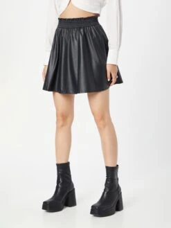 ABOUT YOU Skjørt 'Tania' Svart -Birkenstock butikk 56db24e044b43a35e98147f8a88359cd