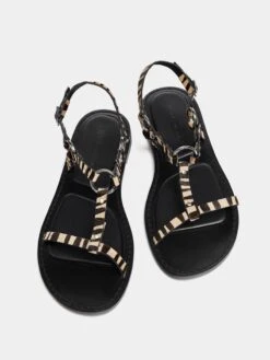 PULL & BEAR Pull&Bear Stroppesandaler Mørkebrun 10 PULL & BEAR Pull&Bear Stroppesandaler Mørkebrun -Birkenstock butikk 8e1f859f77750cc2cb7af228d4dc6175