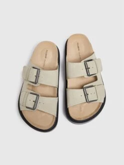 PULL & BEAR Pull&Bear Pantoletter Offwhite -Birkenstock butikk da581284ca2170ddd16d36dbc94d4afd