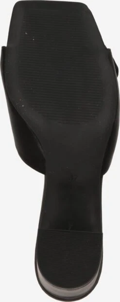 Monki Pantoletter Svart -Birkenstock butikk e07ac0ae7cf4fa4a275b8e51bffe8620