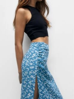 PULL & BEAR Pull&Bear Skjørt Himmelblå -Birkenstock butikk e394d15388a17bec7cd55cbc27e9d394